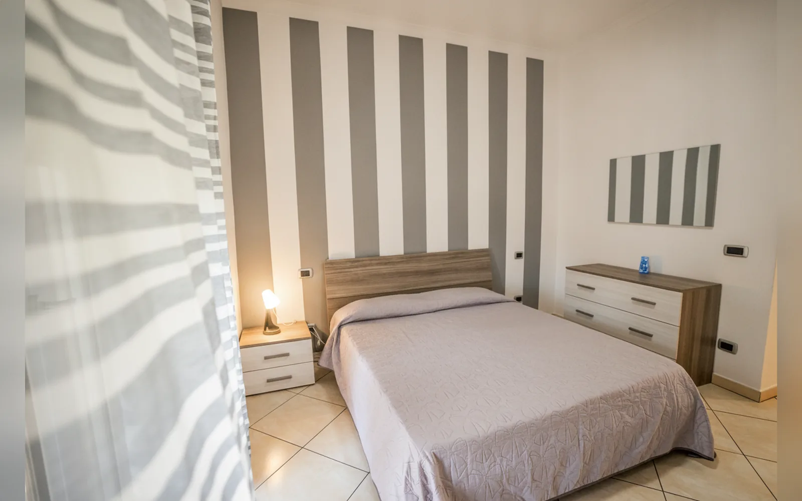 Camera con bagno privato — CasaRos, Napoli (Veneto) (foto 20)